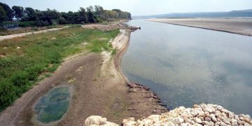Hidrologii prevad o ushoara crestere a debitului Dunariei in zilele urmatoare