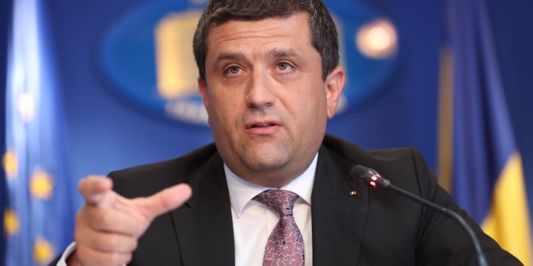 O alta drona care a intrat ilegal in spatiul aerian romanesc a fost distrusa